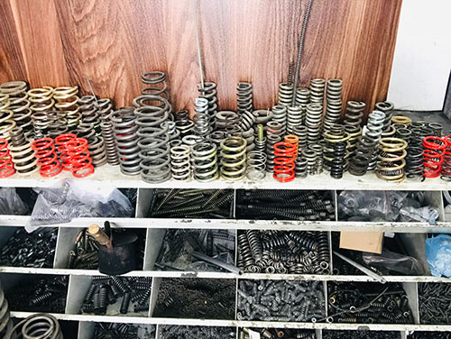 خرید فنر صنعتی